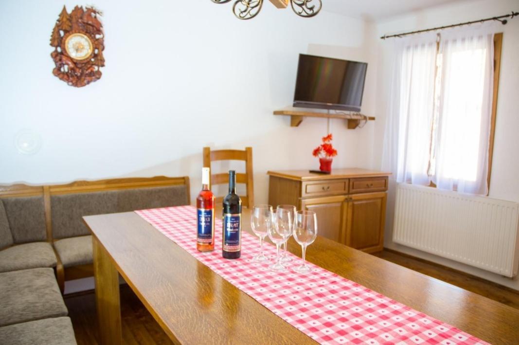 Apartamento Kuca Za Odmor Poppke Fericanci Exterior foto