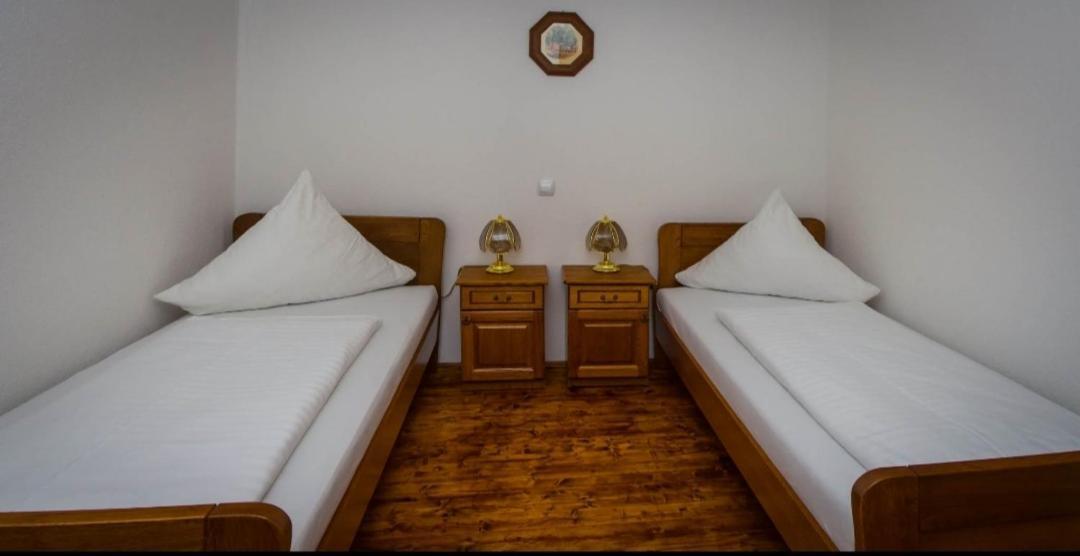 Apartamento Kuca Za Odmor Poppke Fericanci Exterior foto